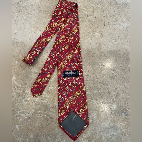 YVES SAint Laurent Vintage Luxury Men’s Tie - Picture 2 of 2
